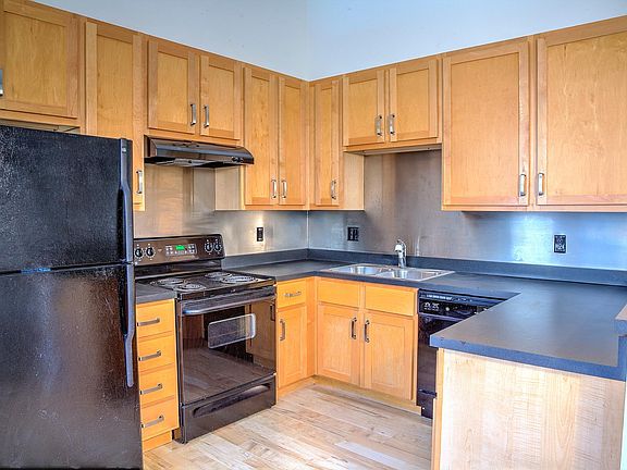 5th image of 4049 W Pine Blvd APT 110
