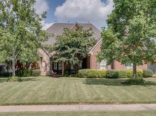 4460 Whisper Run Dr, Collierville, TN 38017