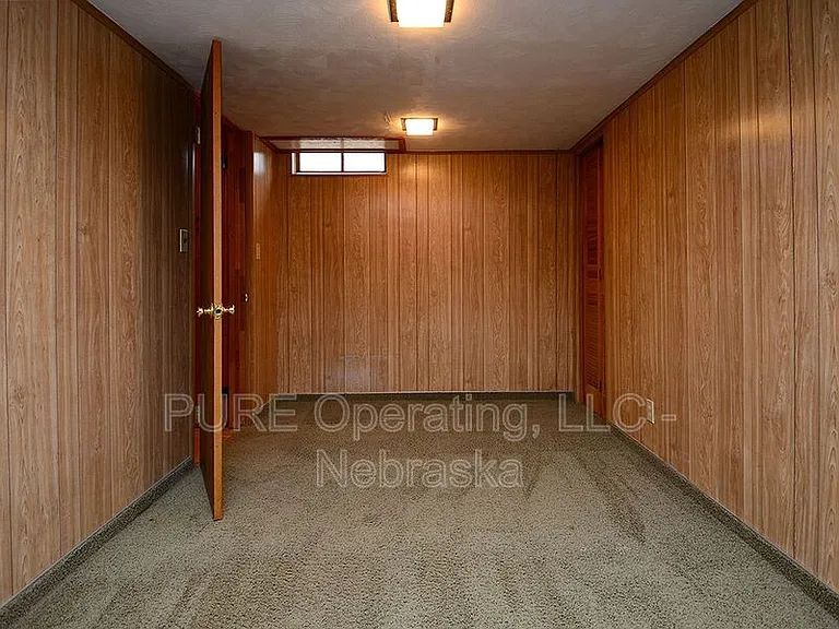 3333 S 82nd St — Photo 21