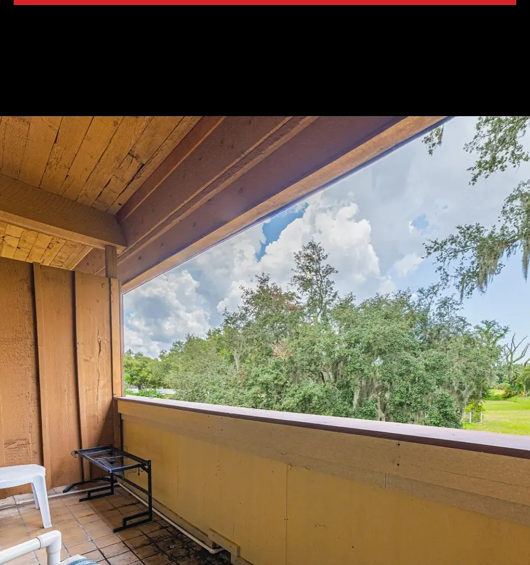 2180 Country Club Dr — Photo 4