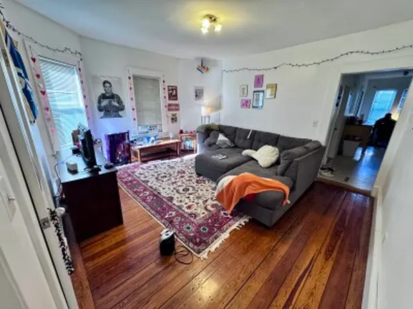 116 Brook St, Brookline, MA