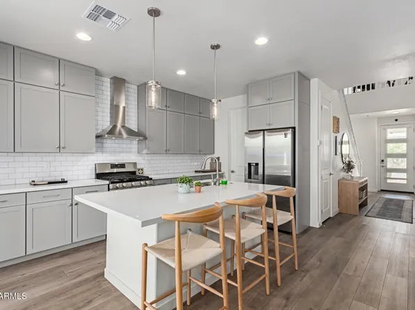 3746 E Earll Dr, Phoenix, AZ 85018