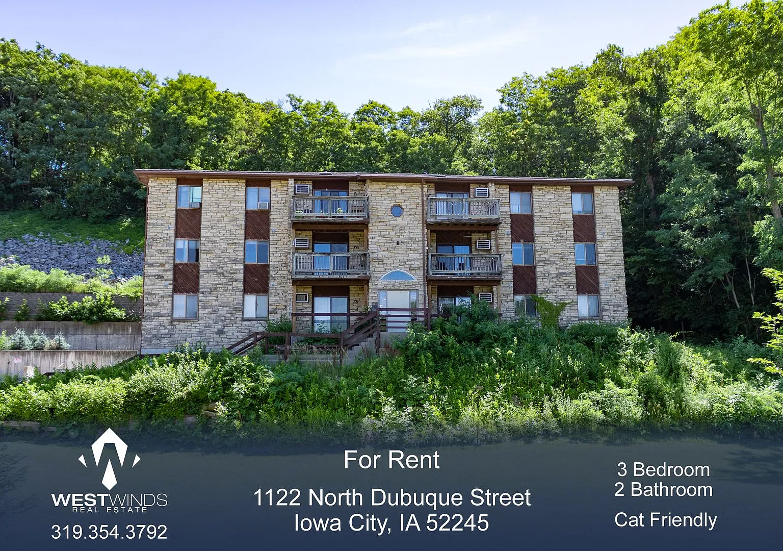 1122 N. Dubuque Street — Photo 1