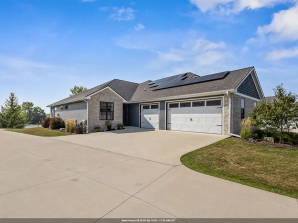 2742 Castaway Ct, Green Bay, WI 54311