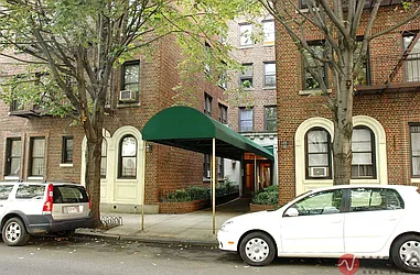 Rented by Wave Real Estate Group