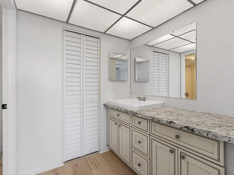 12 Royal Palm Way #501 — Photo 38