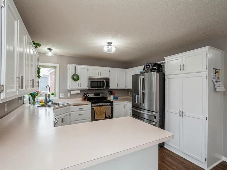 23663 Birch Rd — Photo 10