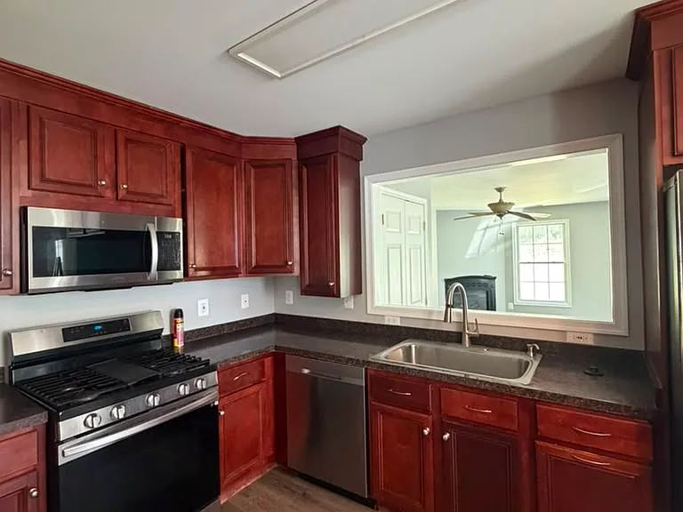 803 Silver Creek Rd — Photo 30