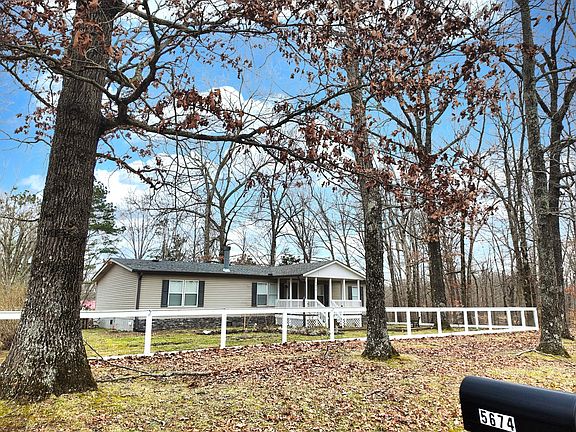 3rd image of 5674 Bending Chestnut Rd