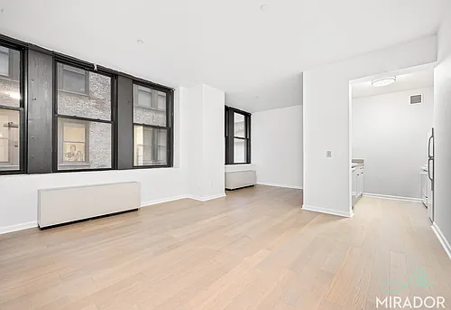 15 Park Row Photo 1