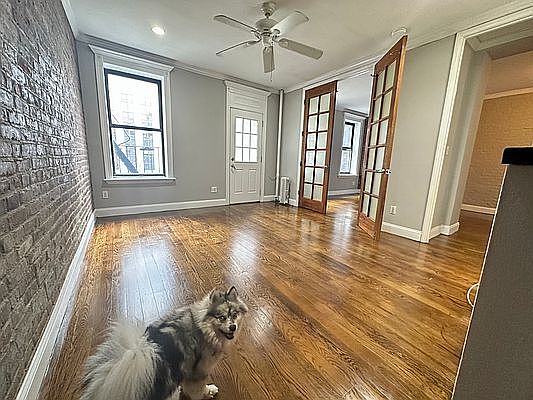 1st image of 340 E 18th St APT 1a