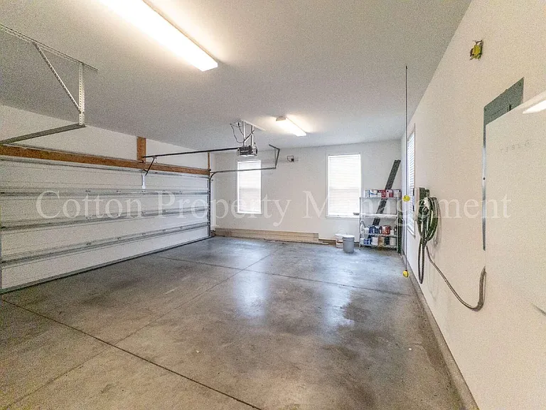 7445 Darius Dr — Photo 45