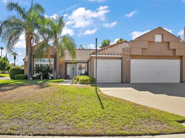 7953 Barton Ct, Fontana, CA 92336