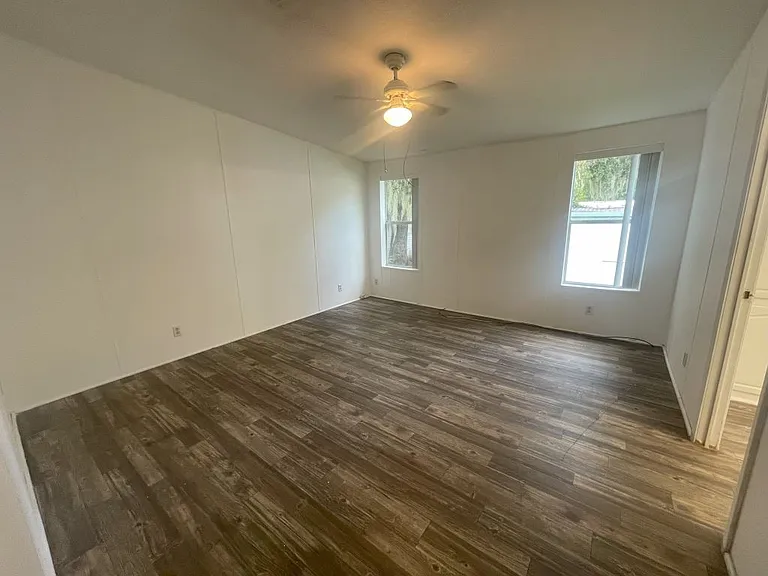 20 Glen Cove Ct #46 — Photo 8