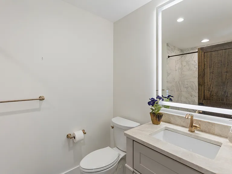 125 Harris Dr — Photo 21