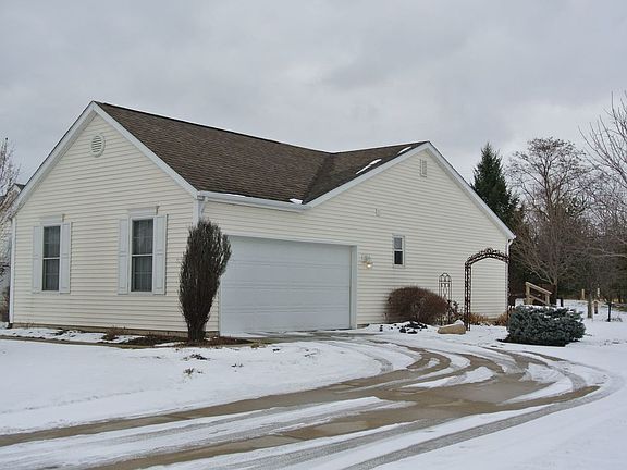 2nd image of 1608 Sky Valley Ct