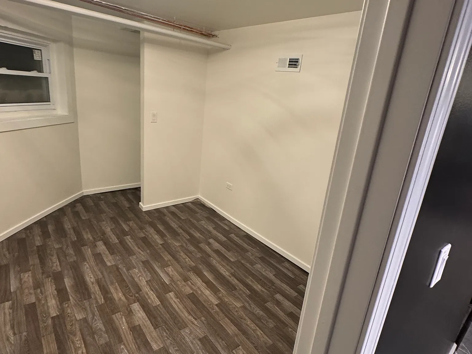 1 bed, 100000 sqft, $500 — Photo 2