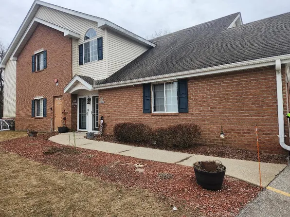 S77W19411 Lakewood DRIVE, Muskego, WI 53150