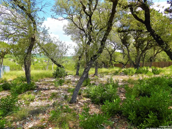 518 MOUNTAIN DRIVE LOT 3A, Lakehills, TX 78063