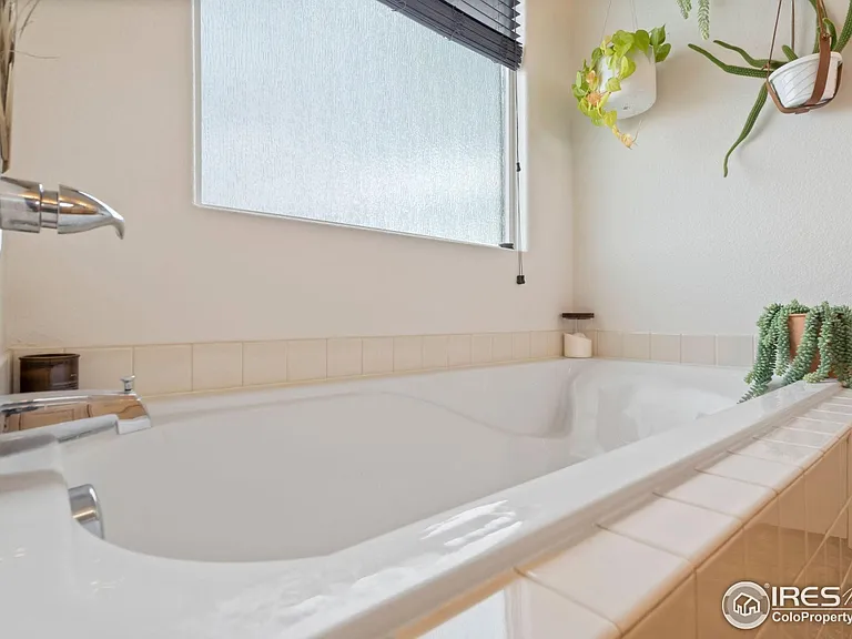 2503 Sunbury Ln — Photo 27
