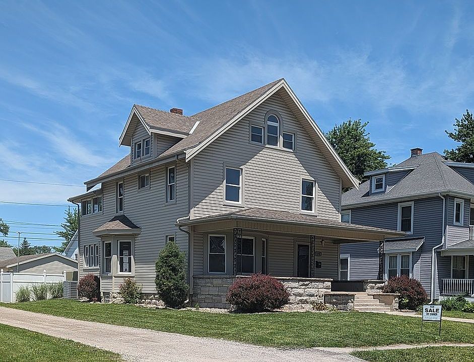 1st image of 475 E Perry St