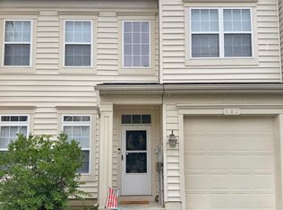 302 Quinton Oaks Cir, Stephens City, VA 22655