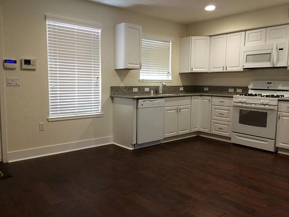 2nd image of 1325 G St #1