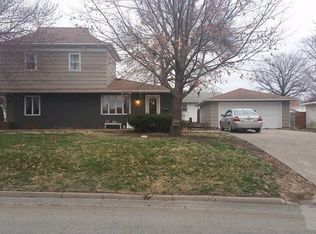 415 N 10th St, Clarinda, IA 51632