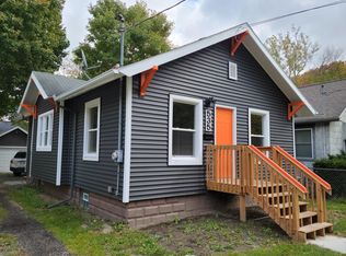 535 Shepard St, Lansing, MI 48912