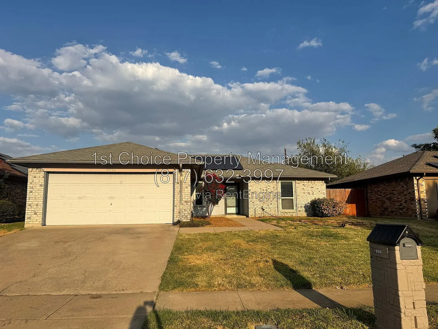 3 bed, 2.0 bath, 1824 sqft, $2,250 — Photo 2