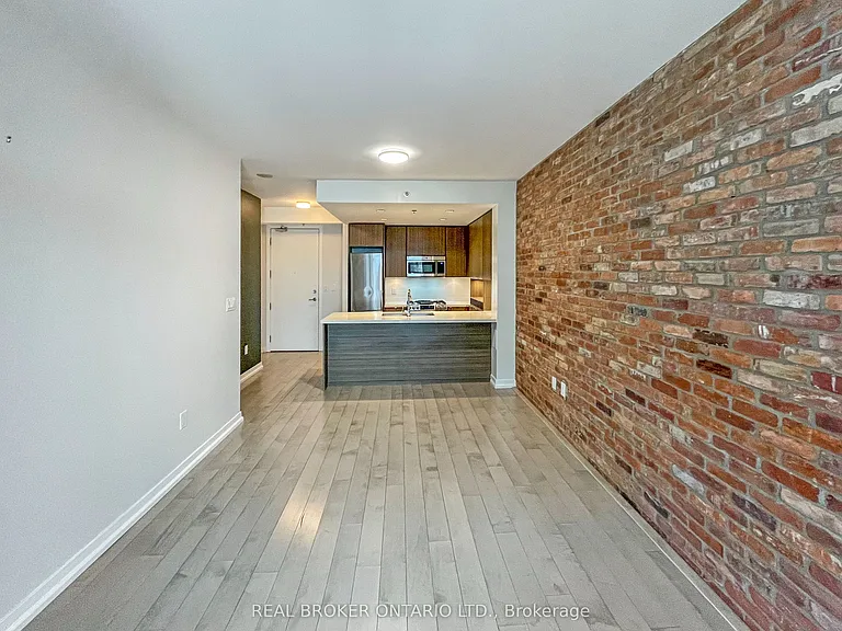 88 Colgate Ave #220 — Photo 4
