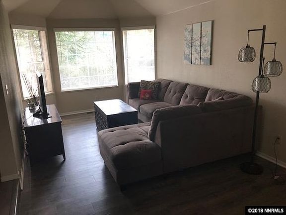 3rd image of 2303 Diane Dr