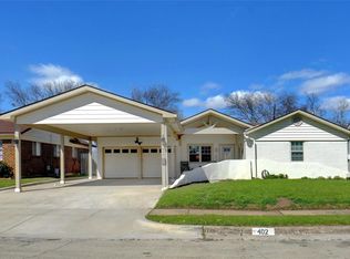 402 Johnson Ave, Everman, TX 76140