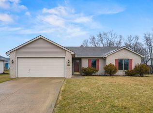 8015 Cooper Point Run, Fort Wayne, IN 46835