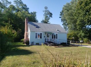 140 Austin Rd, North Kingstown, RI 02852