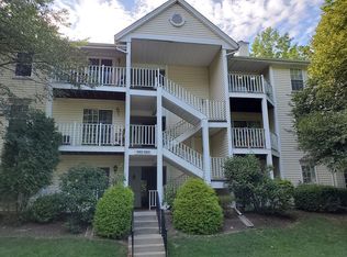 585 Lilac Ln, Mahwah, NJ 07430