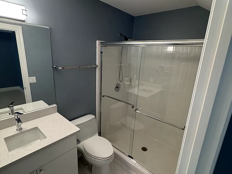 Upstairs Bedroom bath.