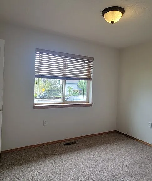 3267 NE Grandhaven Dr — Photo 8