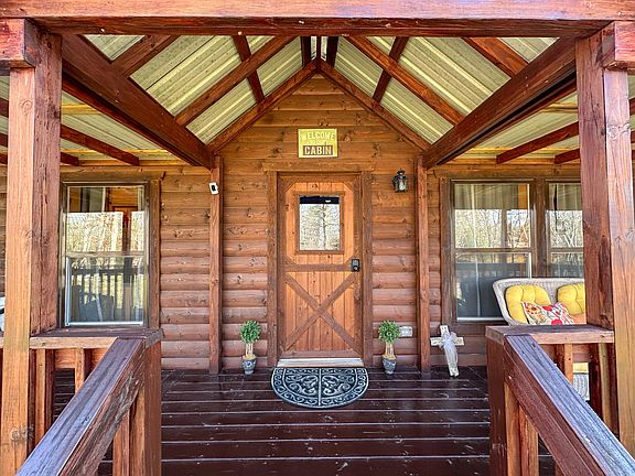 5th image of 470 Laurel Lake Resort Rd