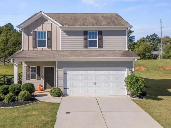 755 Walnut Creek Cir, Pendergrass, GA 30567