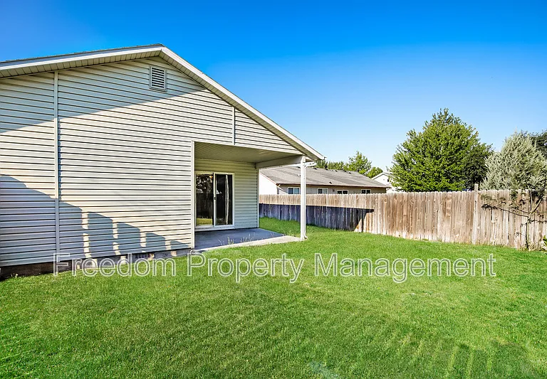2135 S Crimson Rose Way — Photo 19