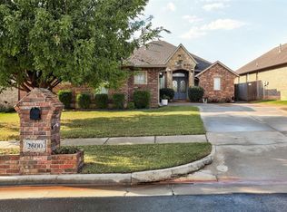 2600 SE 39th St, Moore, OK 73160