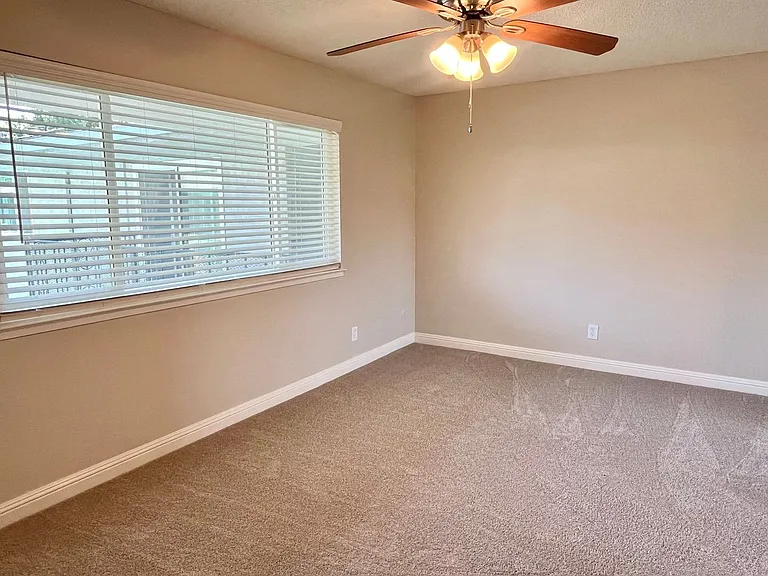 Elegante Apartments ~ Exceptionally Spacious, Unique and a Must See Community! — Photo 16