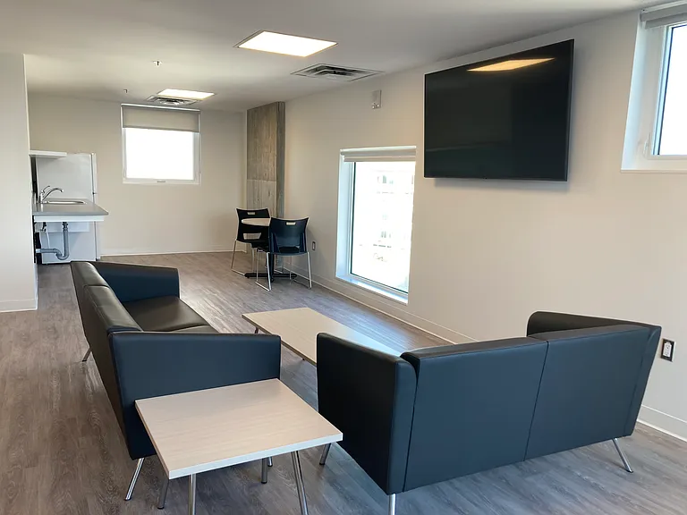 290 Colony St — Photo 13