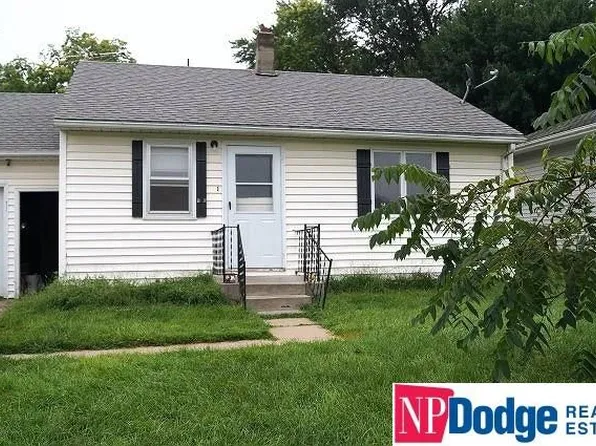 510 Maple St, Louisville, NE 68037