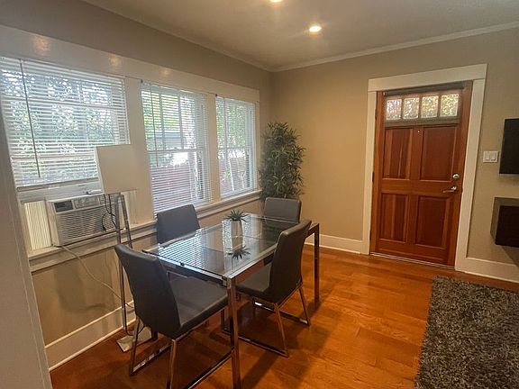 5th image of 301-303 N Hudson Ave #303-C