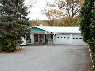 21 Grandaddy Rd, Harpers Ferry, WV 25425