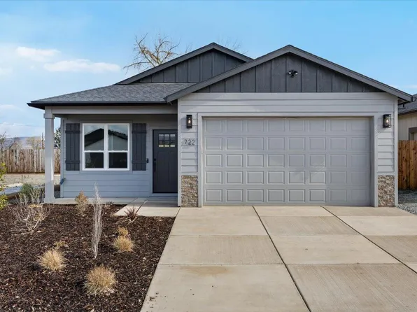 734 Dahl Pl #16, Medford, OR 97501