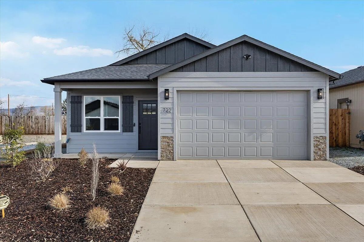 728 Dahl Pl #17 photo 1