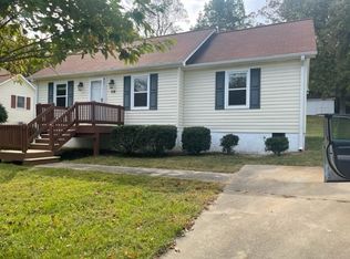 114 Meadow Wood Dr, Thomasville, NC 27360